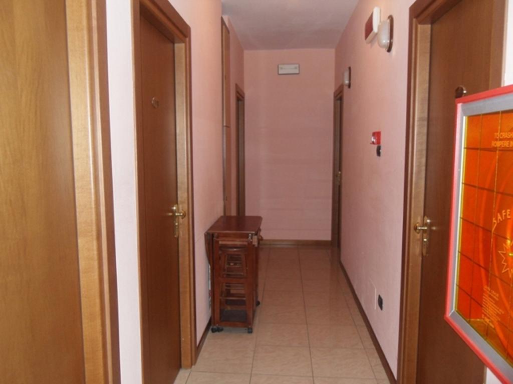 Hotel Ferrara San Benedetto del Tronto Exterior foto